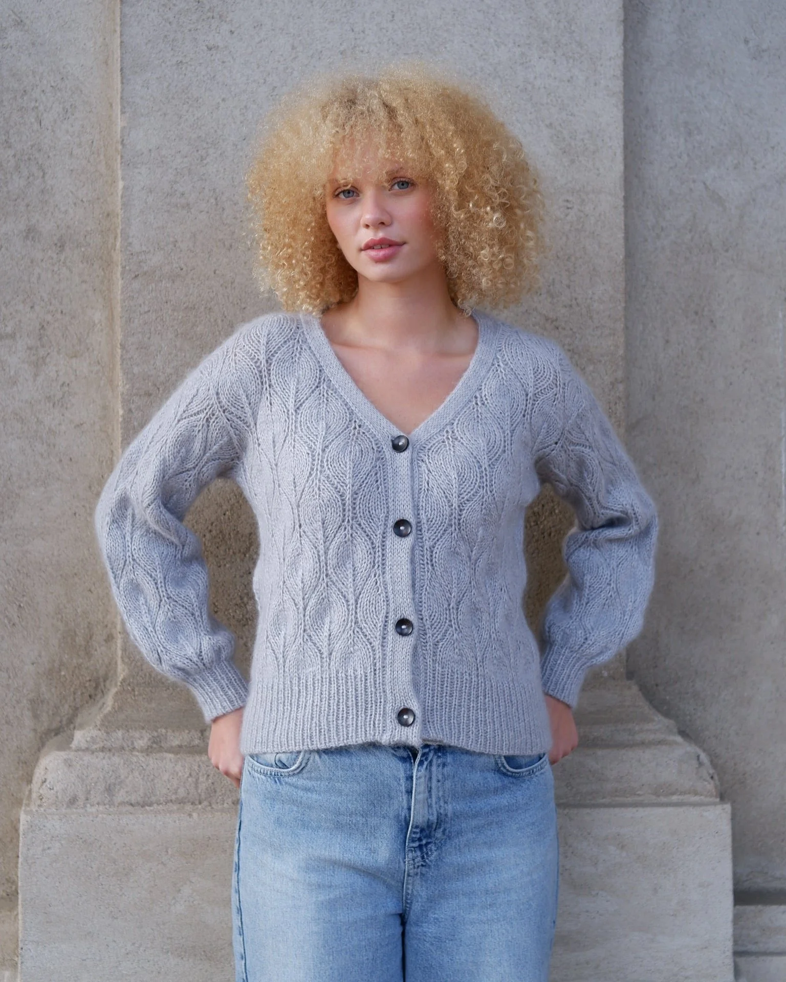 Olive Cardigan V-neck - Image 3